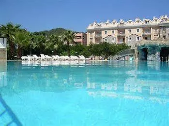 Hotel Club Secret Garden 2*